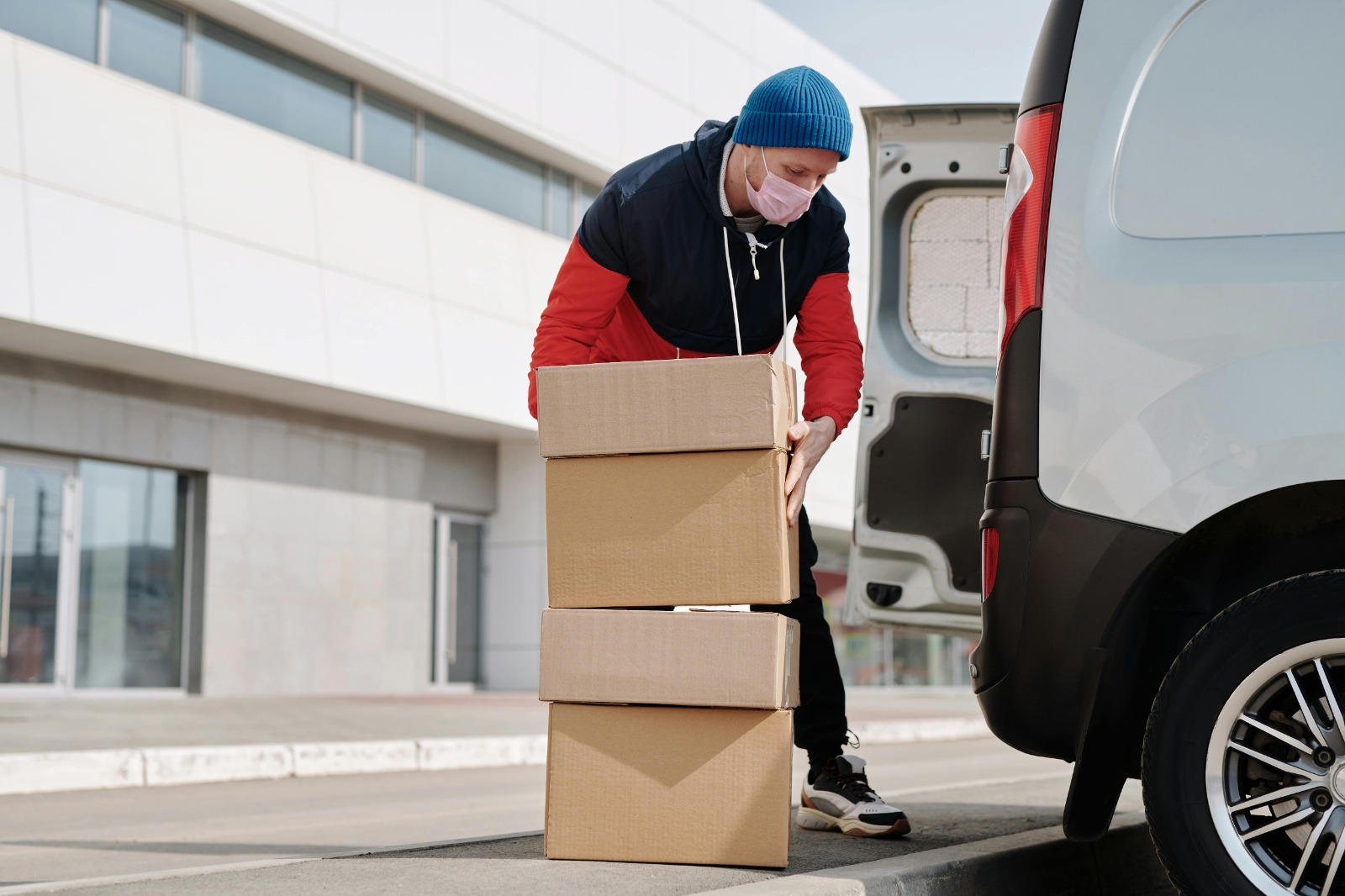 Same-Day Furniture Delivery Phoenix Available | DTS Logistics LLC