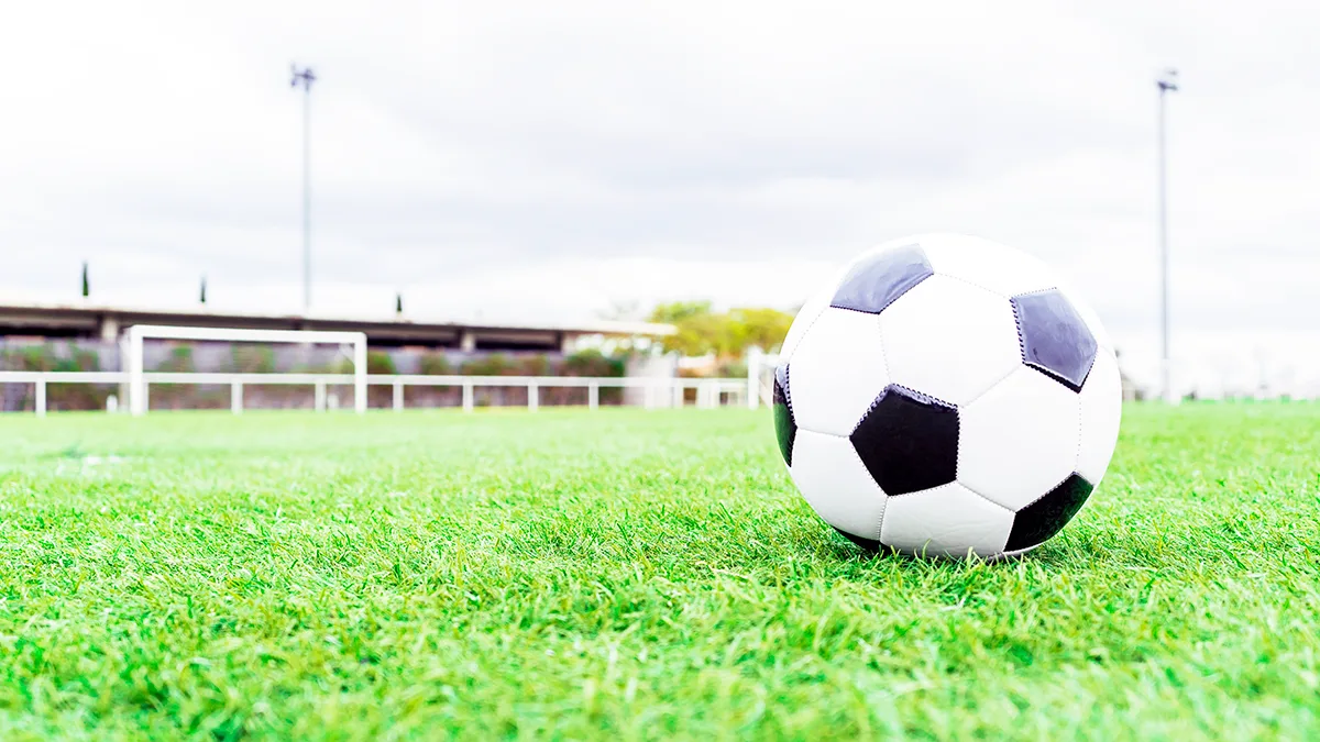 Predict Play: Tempat Kumpul Fans Bola yang Suka Tantangan Analisis Pertandingan